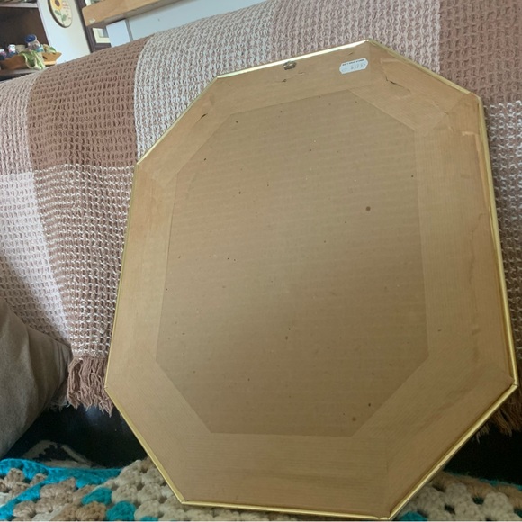 Vintage fancy lady with flower hat print in gold tone frame - Picture 3 of 5